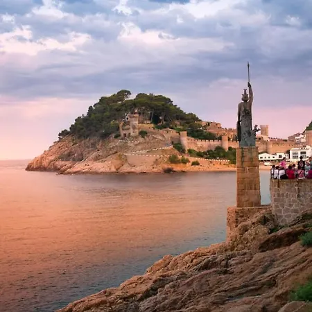 Costa Brava בית הארחה טוסה דה מאר